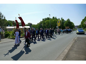 Bittprozession an Pfingstmontag (Foto: Karl-Franz Thiede)